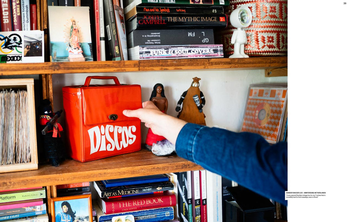 Dust & Grooves: Further Adventures in Record Collecting - Deluxe Slipcase First Limited Edition