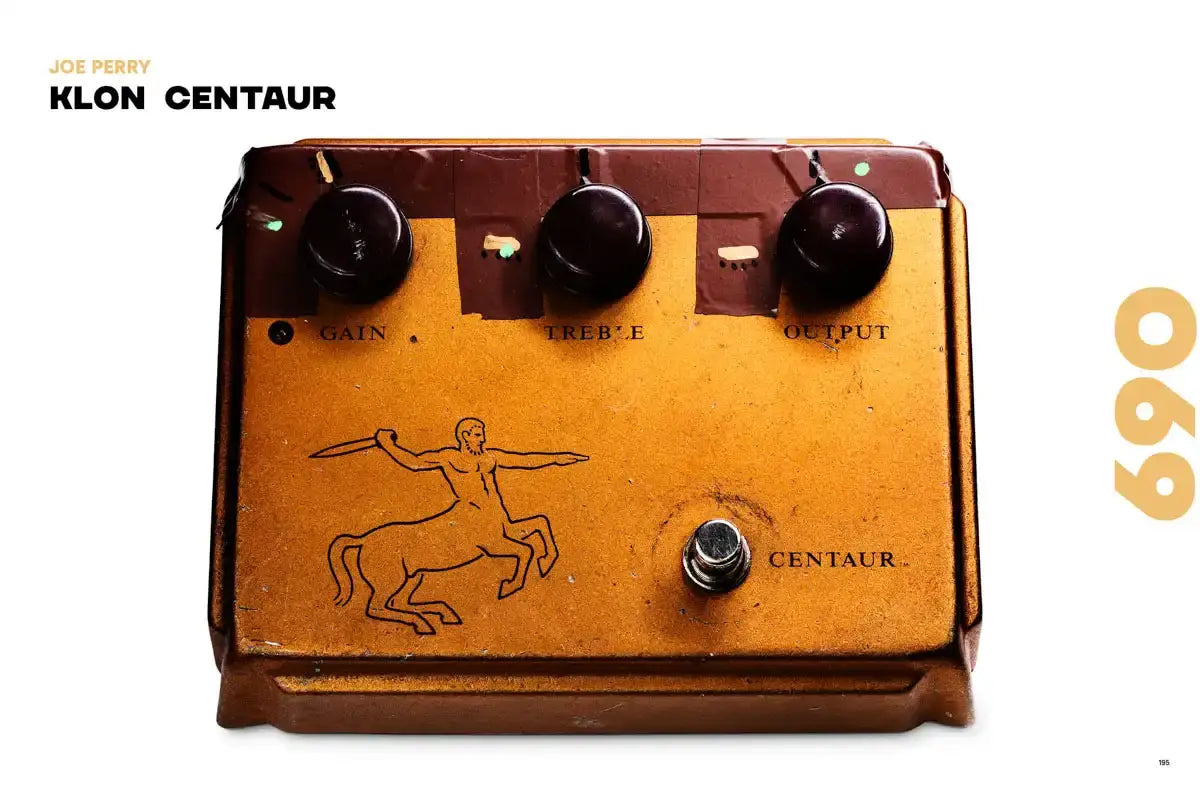 Stompbox: 100 Pedals of the World’s Greatest Guitarists  [Limited First Edition]